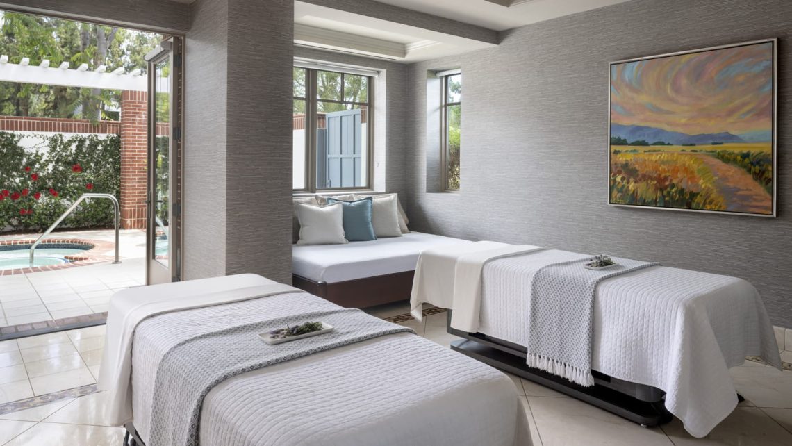 Four Seasons Hotel In Westlake Ca